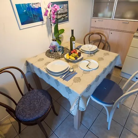Apartment Tahita Zadar